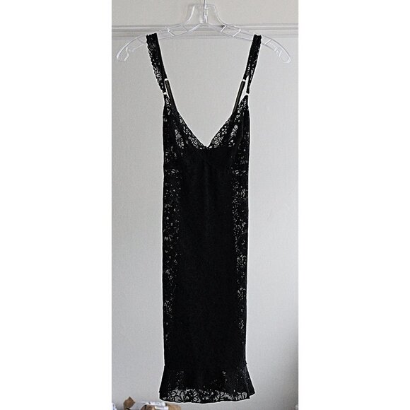 Victoria's Secret Stretch Lace Slip (chemise) with Ruffle Hem - Medium - Picture 6 of 6